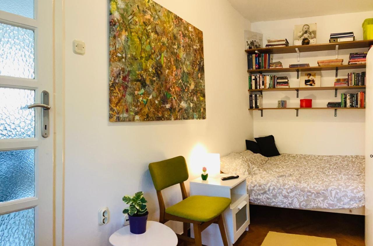 Apartment Punta Pula Exterior photo