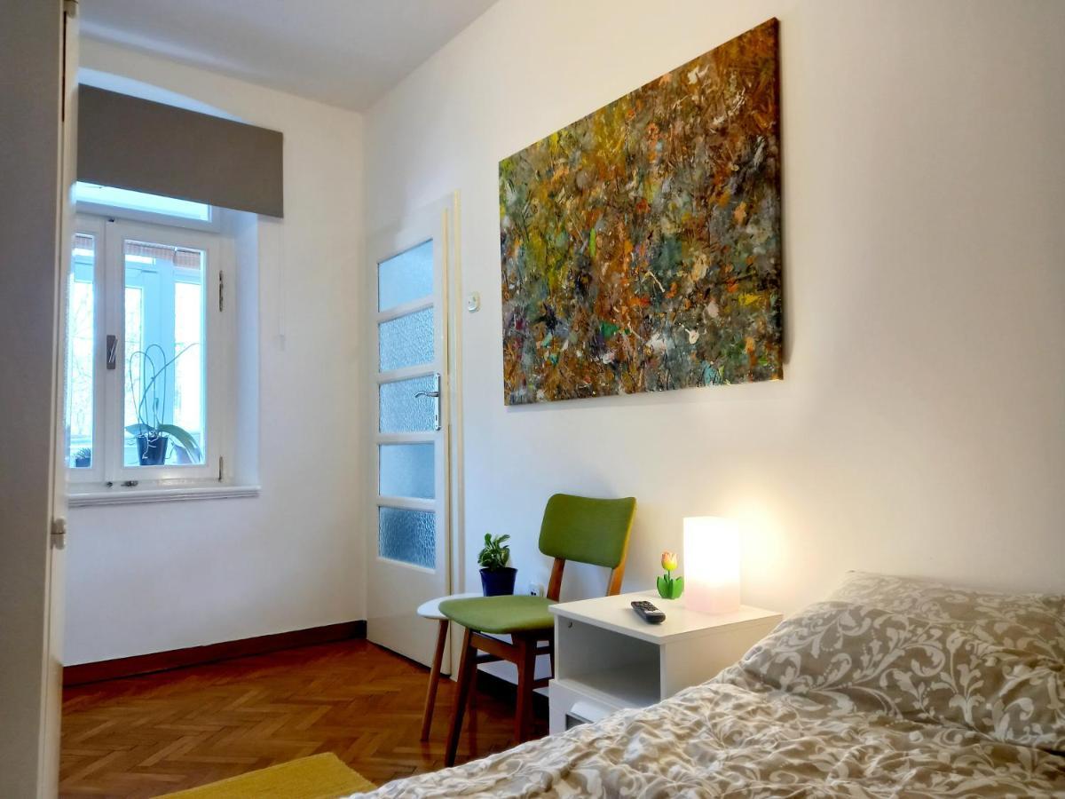 Apartment Punta Pula Exterior photo